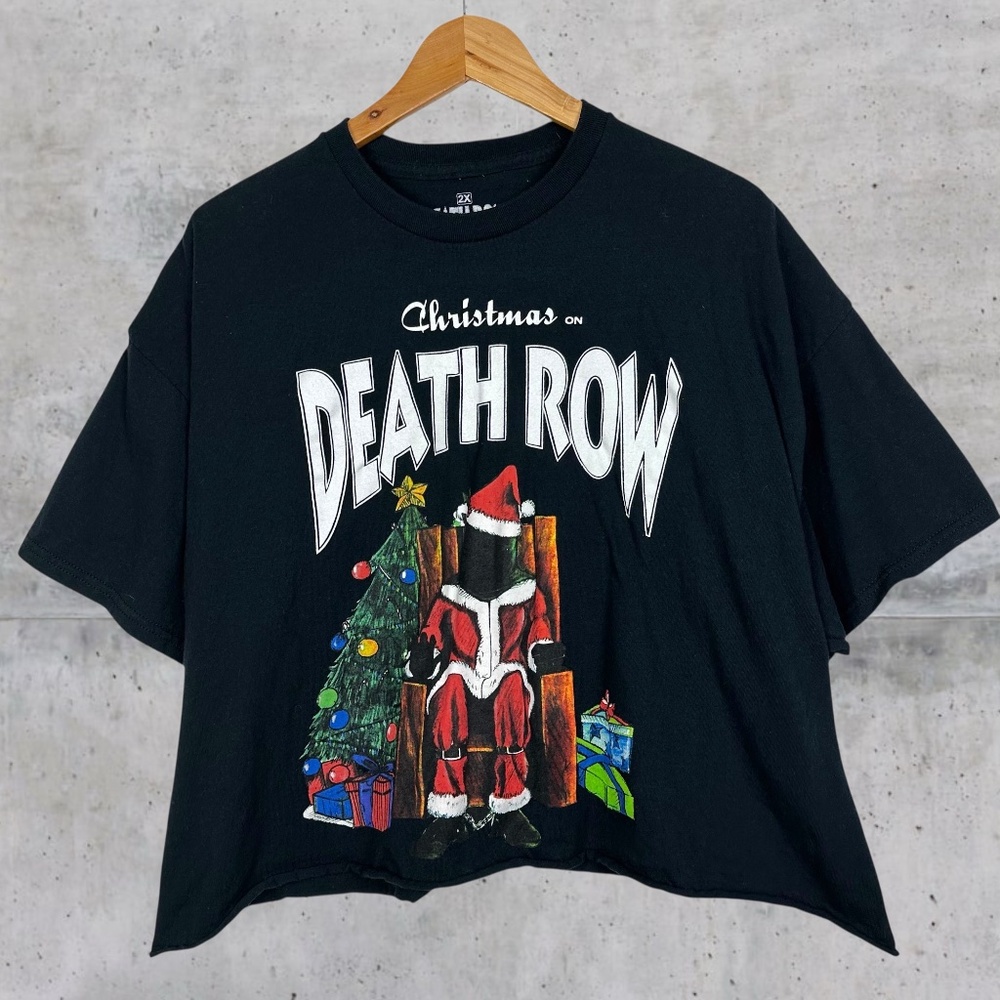 Death Row Records Christmas on Death Row Holiday Cropped Crewneck Tshirt Black